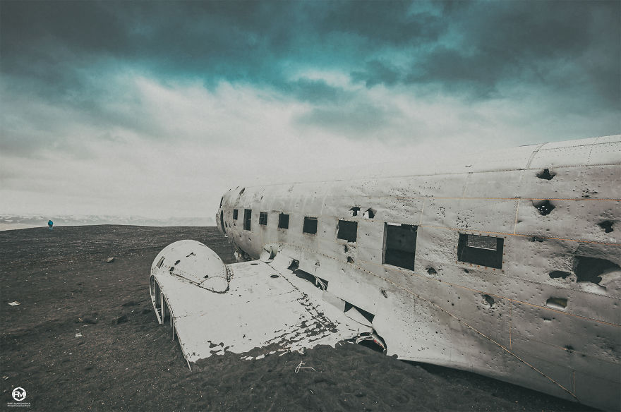The Douglas Dakota Which Crashed On Sólheimasandur The Douglas Dakota Which Crashed On Sólheimasandur