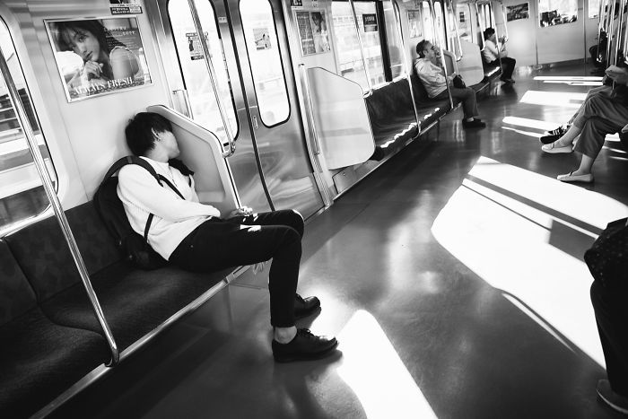 Photographer Gives Fascinating Glimpse Into The Train Culture Of Japan Through 21 Black & White Photos