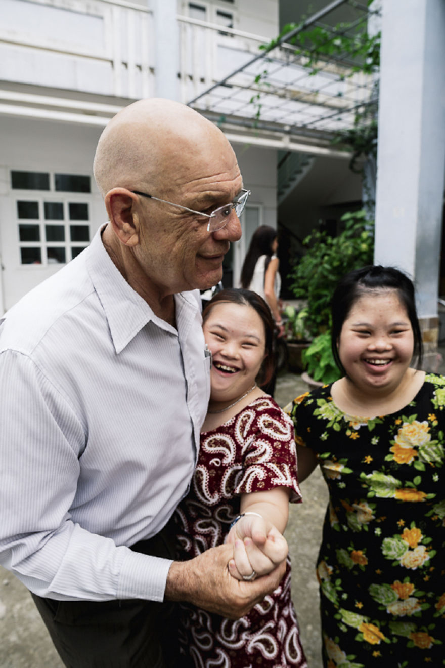 I Capture American Veterans That Moved Back To Vietnam To Find Ways To Deal With Their PTSD I Capture American Veterans That Moved Back To Vietnam To Find Ways To Deal With Their PTSD