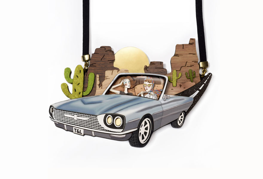 We Create Jewelry With Scenes From Movies Inside We Create Jewelry With Scenes From Movies Inside