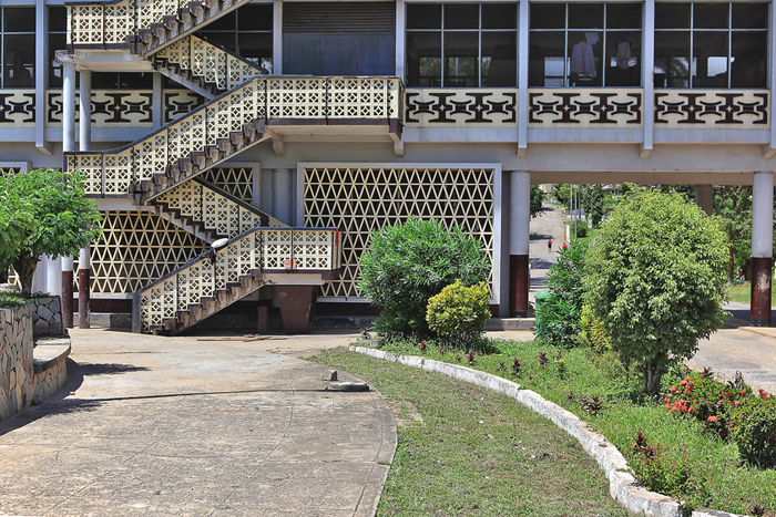 Guy Says African Architecture Isn't Showcased Compared To European And Asian, Posts 44 Of Its Gorgeous Examples Guy Says African Architecture Isn't Showcased Compared To European And Asian, Posts 44 Of Its Gorgeous Examples