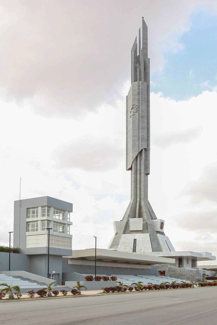 Guy Says African Architecture Isn't Showcased Compared To European And Asian, Posts 44 Of Its Gorgeous Examples Guy Says African Architecture Isn't Showcased Compared To European And Asian, Posts 44 Of Its Gorgeous Examples