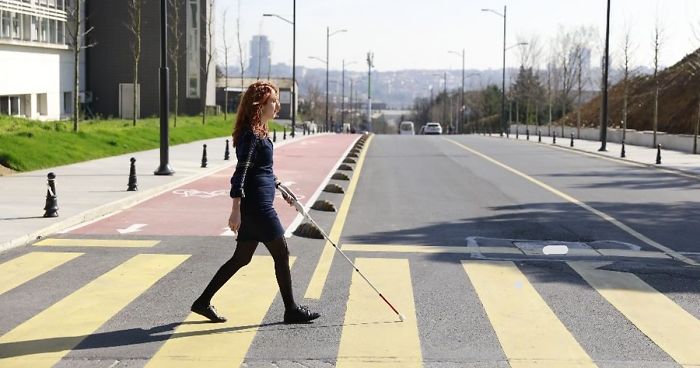 Blind Engineer Invents A ‘Smart Cane’ That Uses Google Maps To Help Blind People Navigate