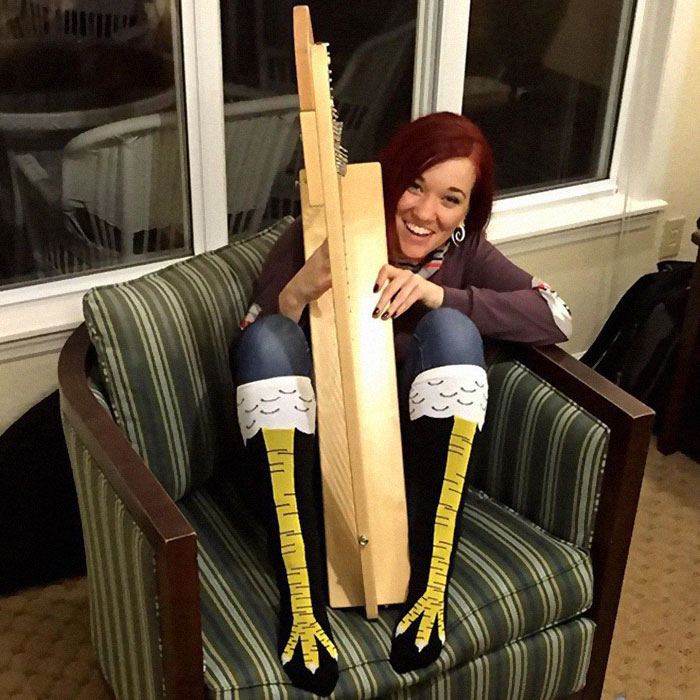 Chicken Leg Socks Are A Thing And They Look Hilarious (19 Pics) Chicken Leg Socks Are A Thing And They Look Hilarious (19 Pics)