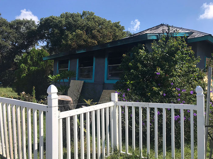 Hero Dog Sacrifices Himself To Save His Entire Family From Fire