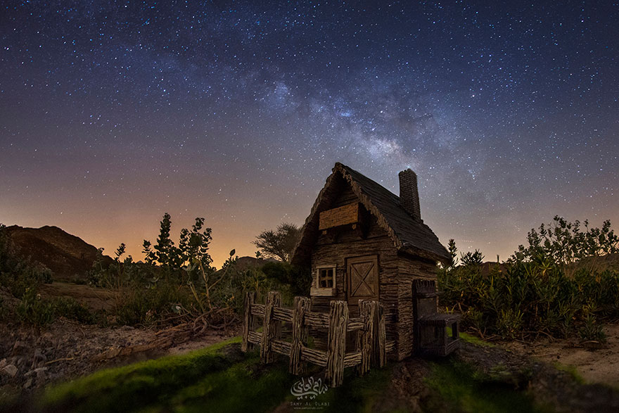 I Photograph Fake Miniature Scenes With The Milky Way In The Background (20 Photos)