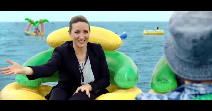 10 Best, Funniest And Weirdest Commercials