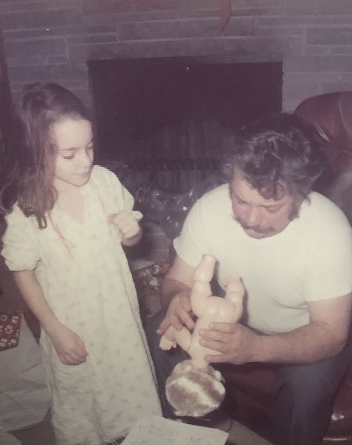 People Are Laughing At The Hilariously Savage Obituary Of An 82-Year-Old Prankster Written By His Family