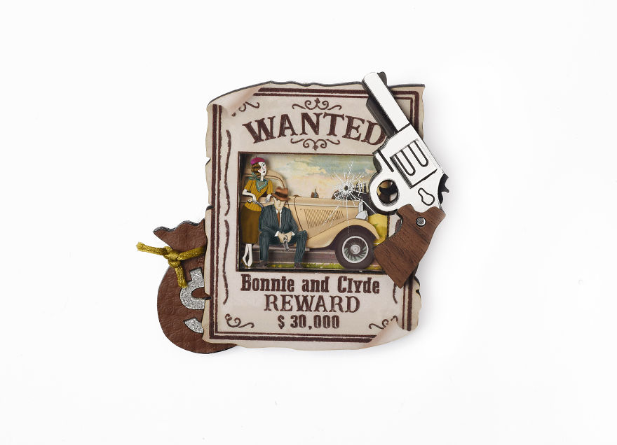 We Create Jewelry With Scenes From Movies Inside