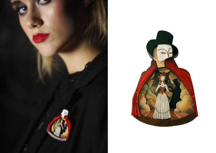 We Create Jewelry With Scenes From Movies Inside We Create Jewelry With Scenes From Movies Inside