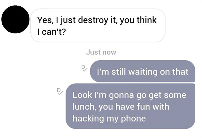 'Hacker' Says They Hacked Person's Phone, Their Scam Fails When The Victim Starts Asking Simple Questions 'Hacker' Says They Hacked Person's Phone, Their Scam Fails When The Victim Starts Asking Simple Questions