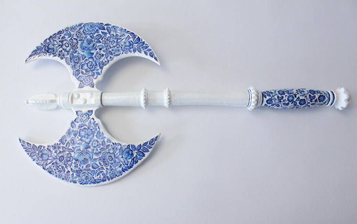 Artist Makes "Porcelain" Weapons To Explore What It Means To Be A Woman Artist Makes "Porcelain" Weapons To Explore What It Means To Be A Woman