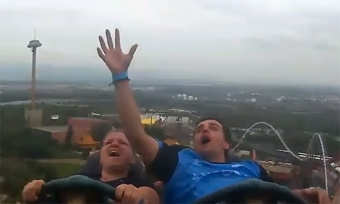 Someone Drops Their iPhone While Going 83 Miles Per Hour On A Roller Coaster And This Guy Catches It