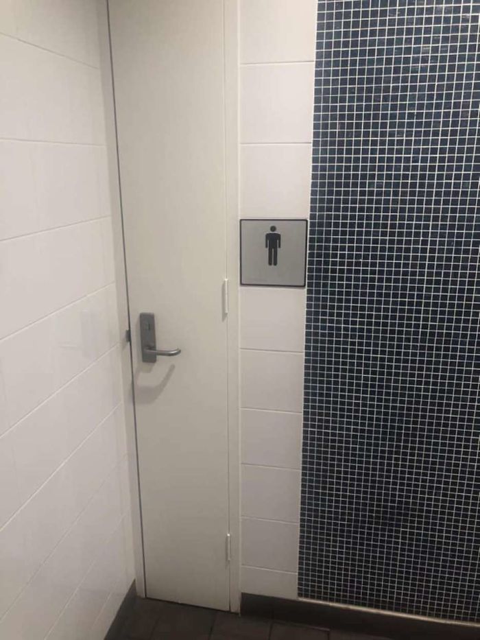 Toilets-With-Threatening-Auras