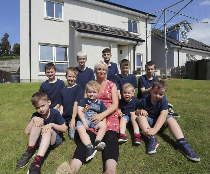 This Mother Finally Gives Birth To A Girl After Having 10 Boys In A Row This Mother Finally Gives Birth To A Girl After Having 10 Boys In A Row