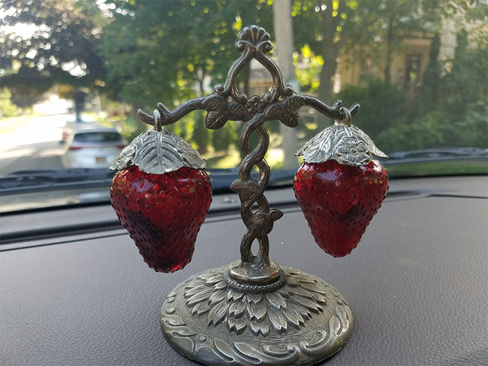 I Went To A Yard Sale And This Was All I Could See. I Bought Clothes And She Gave It To Me For Free! Edited To Add: They Are Salt And Pepper Shakers. I'd Love To See Yours. I Guess I Collect These Now!