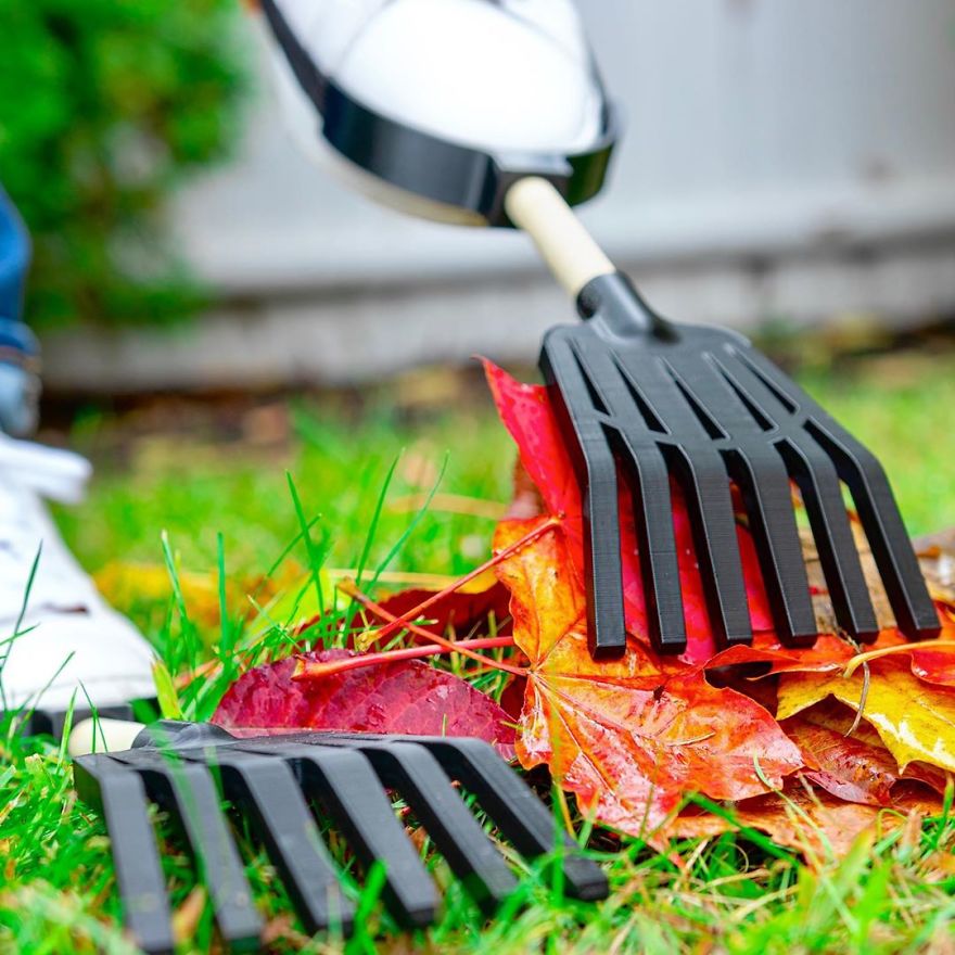 13 New Inventions That Solve Nonexistent Problems In Your Life 13 New Inventions That Solve Nonexistent Problems In Your Life