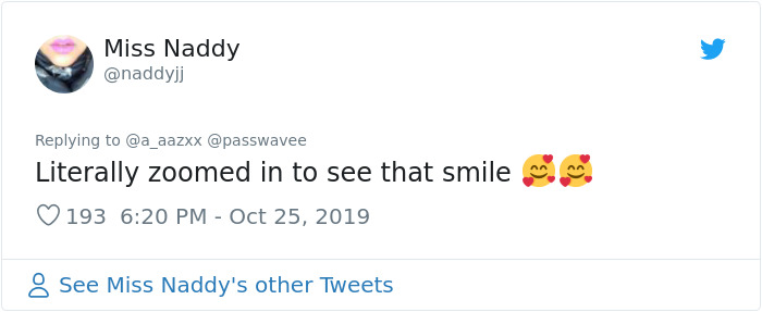 Foster Kitty Gives The Cutest Smile During A Photoshoot And It Takes Over The Internet