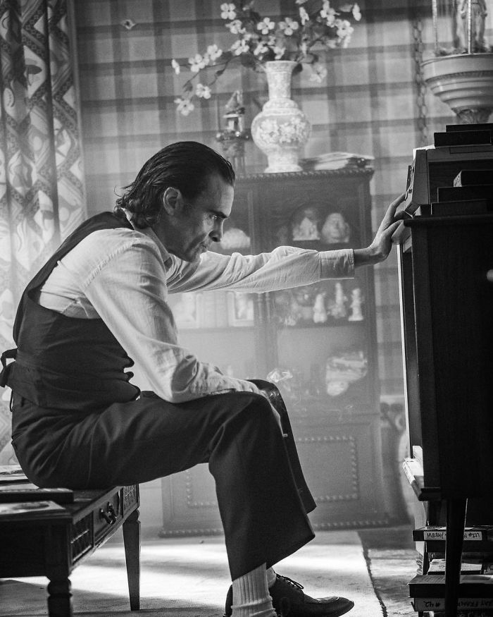 In Fact, There Was A Little Awkward Tension Between The De Niro And Phoenix