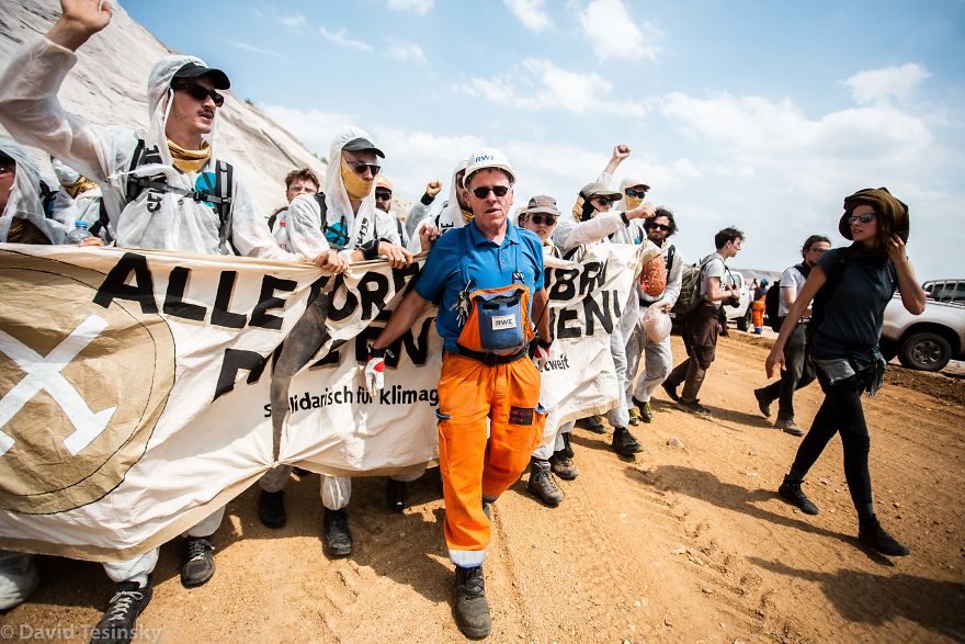 I Went To Break Through The Police With The Activists For A Good Thing To See That Change Is Possible