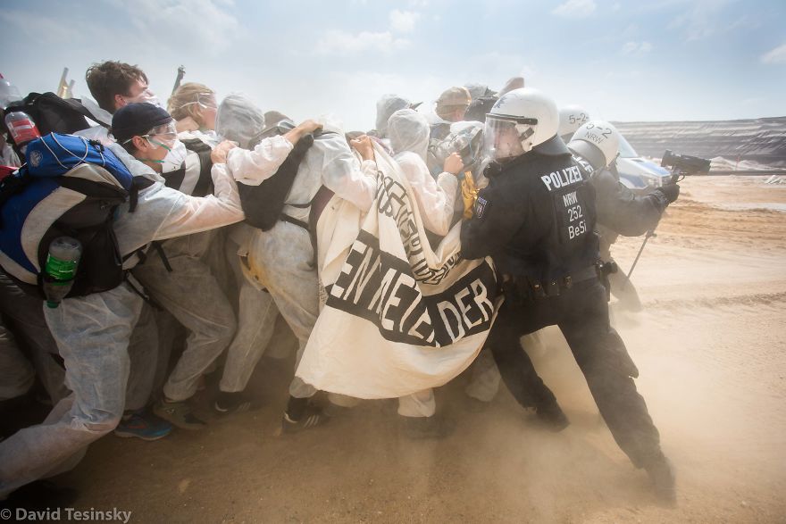 I Went To Break Through The Police With The Activists For A Good Thing To See That Change Is Possible