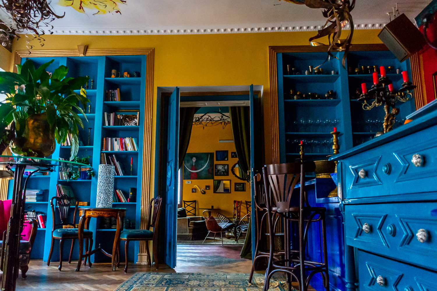 The Coolest Art Bars Around The Globe (III): Sax, Cluj-Napoca