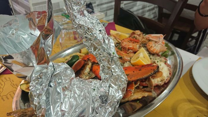 Japanese Tourists Shocked To Receive Almost $500 Bill For Two Plates Of Spaghetti, Fish, And Water In A Restaurant In Rome Japanese Tourists Shocked To Receive Almost $500 Bill For Two Plates Of Spaghetti, Fish, And Water In A Restaurant In Rome