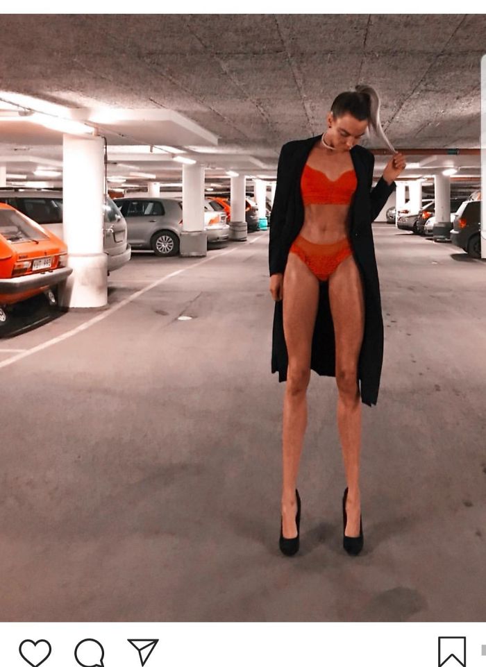 She Continually Swears To Her "Haters" That She Doesn't Photoshop Her Legs 🤔