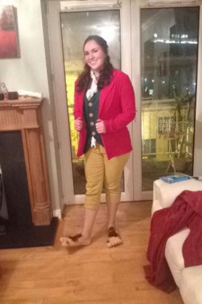 My Friend Invited Me To A Party Under The Lonely Mountain. We’re Gonna Have Pres At Mine Then Journey Over There Together