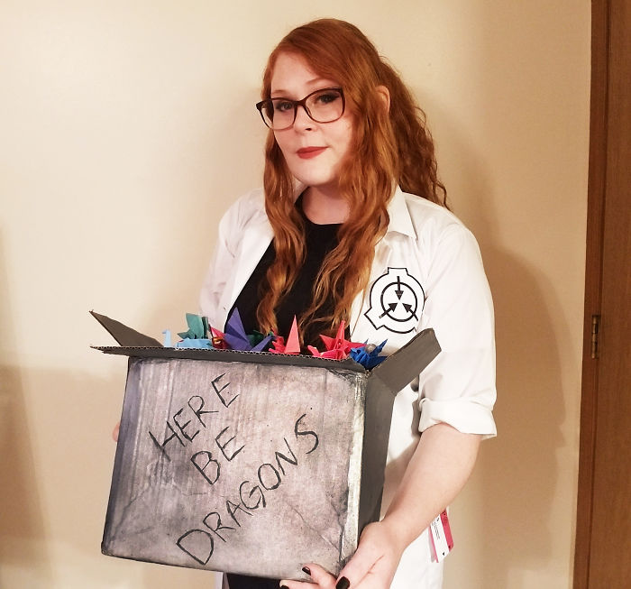 Halloween Costume This Year As A SCP Foundation Researcher