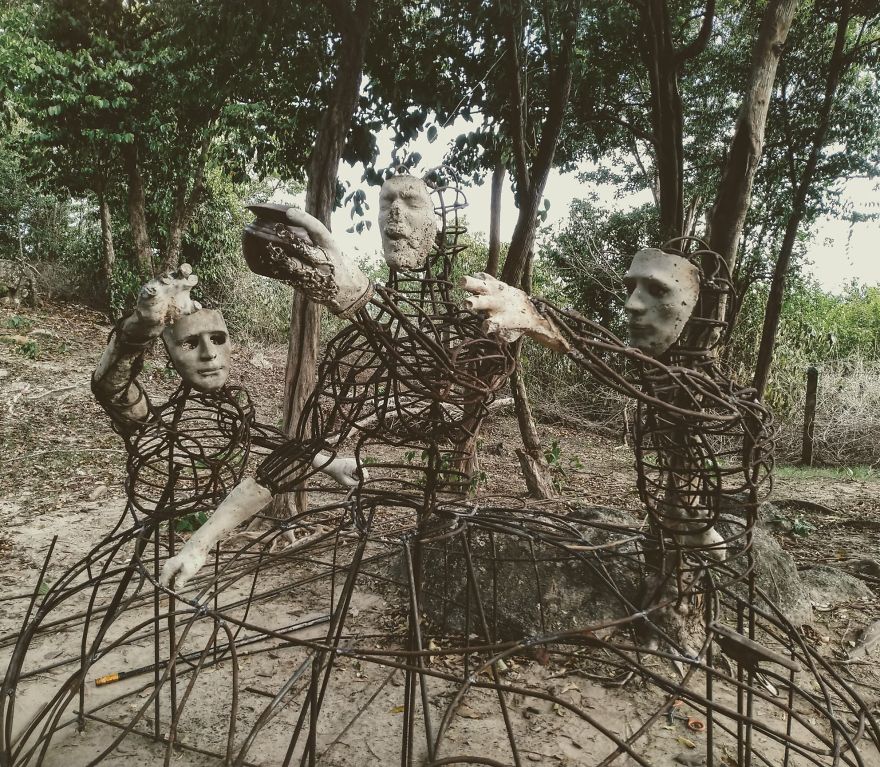 I Spent 1 Year Creating A Sculpture That Works With Electrical Current Which Helps Corals Grow 3-5 Times Faster (13 Pics) I Spent 1 Year Creating A Sculpture That Works With Electrical Current Which Helps Corals Grow 3-5 Times Faster (13 Pics)