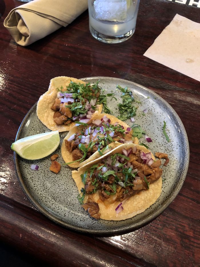 Australian Traveler Went To The US & Documented American Food