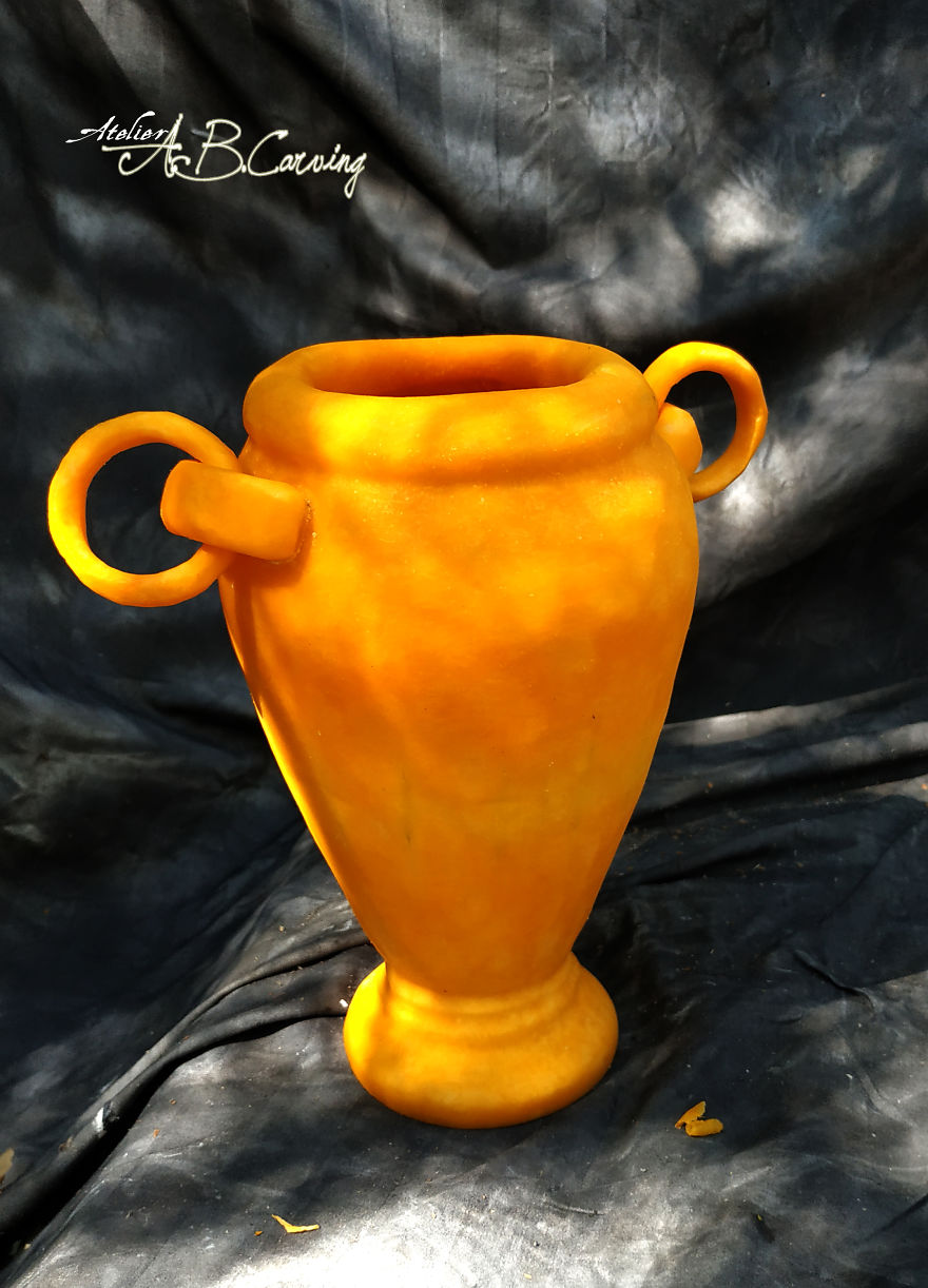 23 Carved Pumpkins Into Exquisite Sculptures That Are Not Halloween-Themed