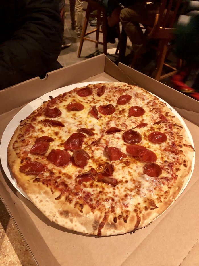 Australian Traveler Went To The US & Documented American Food