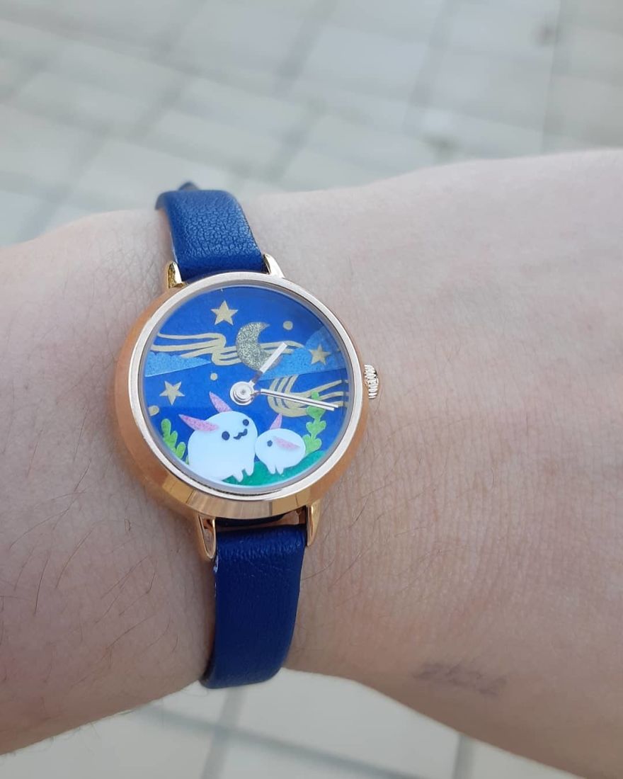 So The Downside Is That The Paper Has Too Many Layers And Sometimes The Watch Hands Stick At Certain Times So It's Not 100% There Yet ( •̥́﹏•̀ू ) But It's Also Been Heaps Of Fun Experimenting And I Think I'm Getting Kinda Close! (✧• ̀ω•́)و #papercutting #papercut #cutoodle #paperart #moonbun