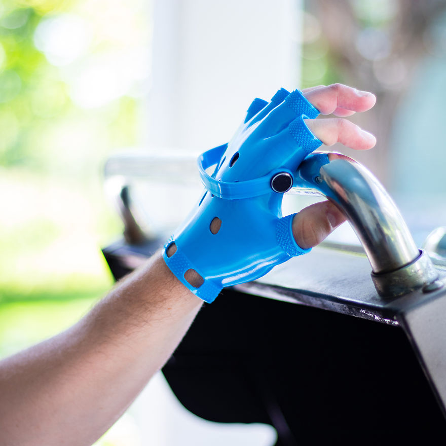 13 New Inventions That Solve Nonexistent Problems In Your Life