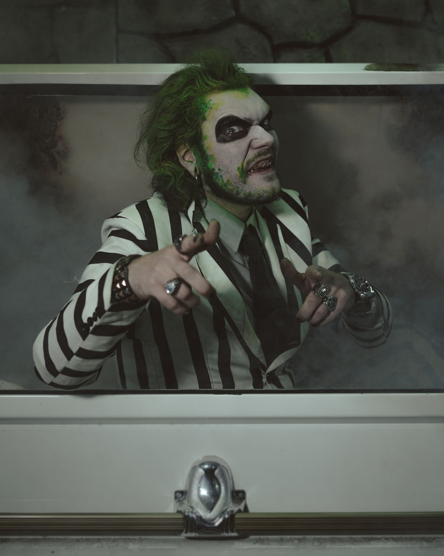 This Is The Best Beetlejuice & Lydia Cosplay Of 2019