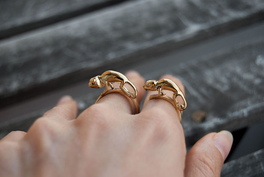 3D Printed Jewelry Of Frogs Doing Yoga And Nature/Fantasy Inspired Animals 3D Printed Jewelry Of Frogs Doing Yoga And Nature/Fantasy Inspired Animals