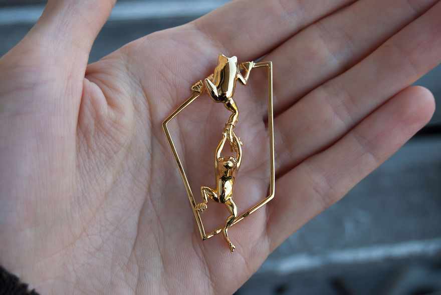 3D Printed Jewelry Of Frogs Doing Yoga And Nature/Fantasy Inspired Animals 3D Printed Jewelry Of Frogs Doing Yoga And Nature/Fantasy Inspired Animals