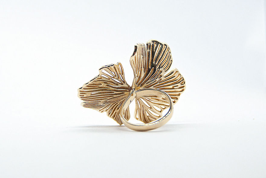 3D Printed Jewelry Of Frogs Doing Yoga And Nature/Fantasy Inspired Animals 3D Printed Jewelry Of Frogs Doing Yoga And Nature/Fantasy Inspired Animals