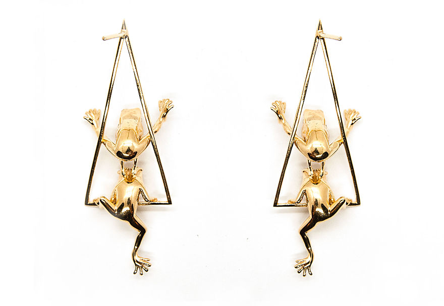 3D Printed Jewelry Of Frogs Doing Yoga And Nature/Fantasy Inspired Animals 3D Printed Jewelry Of Frogs Doing Yoga And Nature/Fantasy Inspired Animals