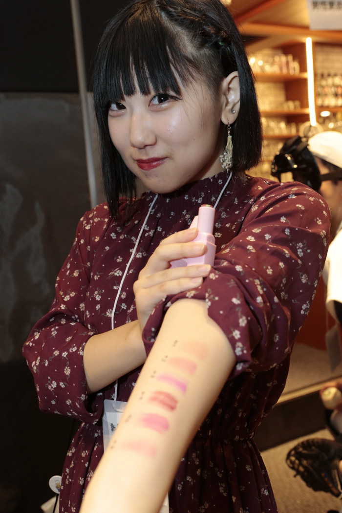 Beauty Youtuber Reviewing All New Lipstick Colors