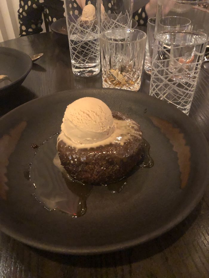 Australian Traveler Went To The US & Documented American Food