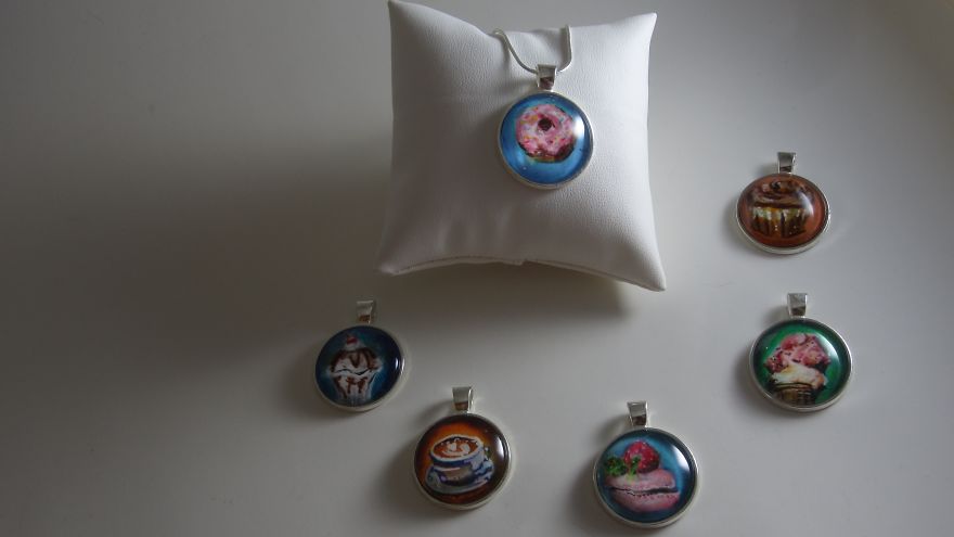 I Hand Paint 1-Inch Pet Portraits (20 Pics)