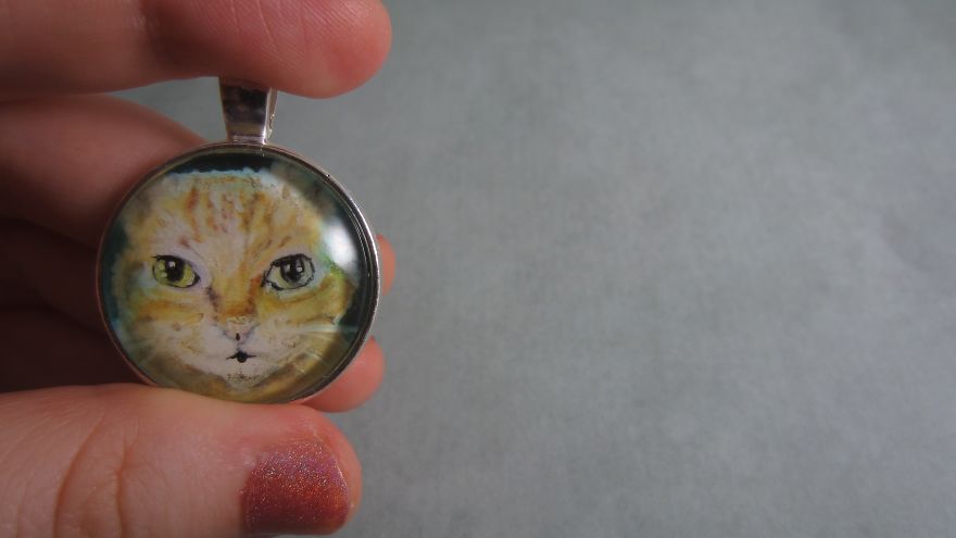 I Hand Paint 1-Inch Pet Portraits (20 Pics) I Hand Paint 1-Inch Pet Portraits (20 Pics)