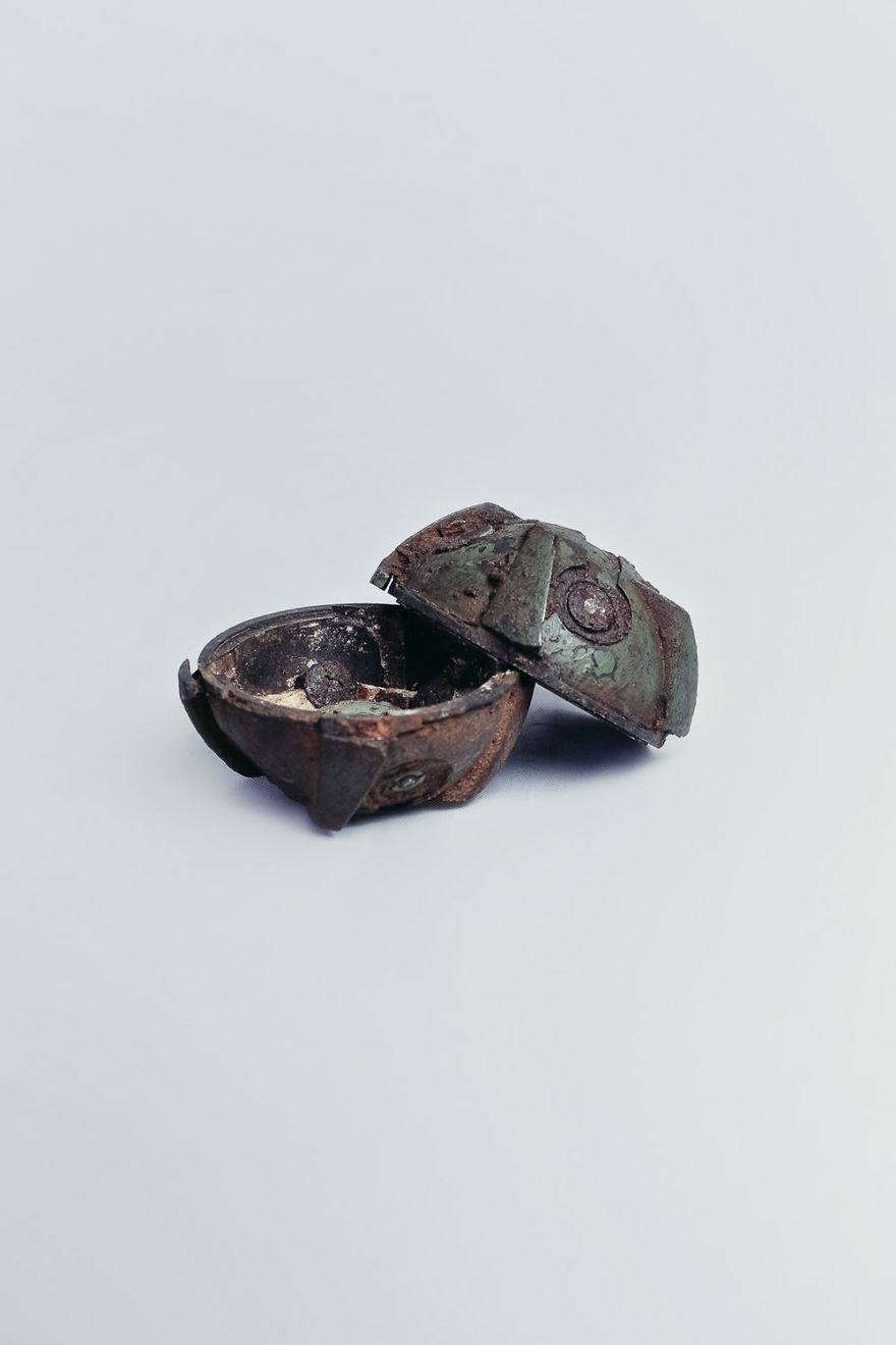 I Capture American Veterans That Moved Back To Vietnam To Find Ways To Deal With Their PTSD