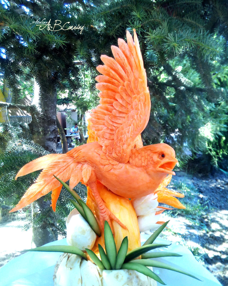 23 Carved Pumpkins Into Exquisite Sculptures That Are Not Halloween-Themed