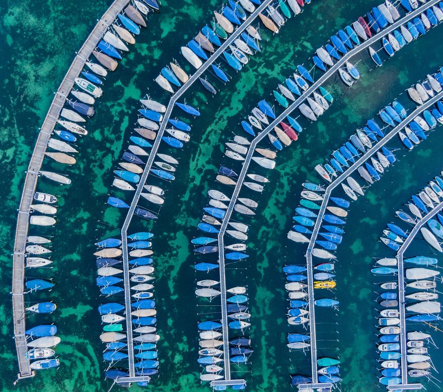 Shallow, Alessandro Ferrari, Switzerland