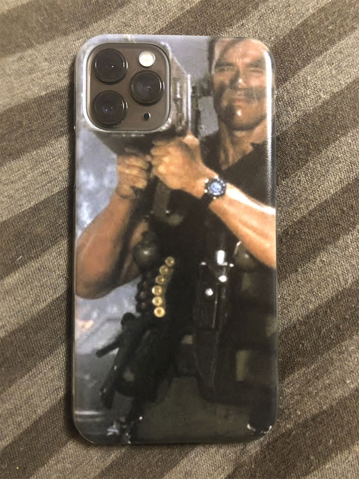 Someone Spots That Arnold Schwarzenegger Has The Funniest iPhone Case