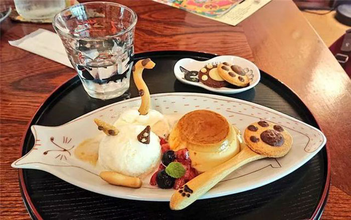 There Is A Cat Temple In Japan And Its Monks Are The Cutest